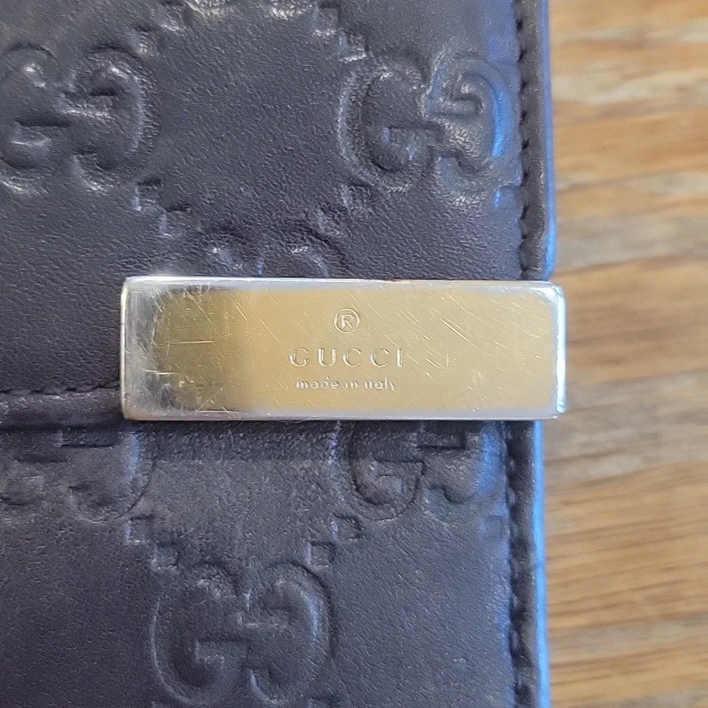 Authentic Gucci GG Wallet - Picture 5 of 7